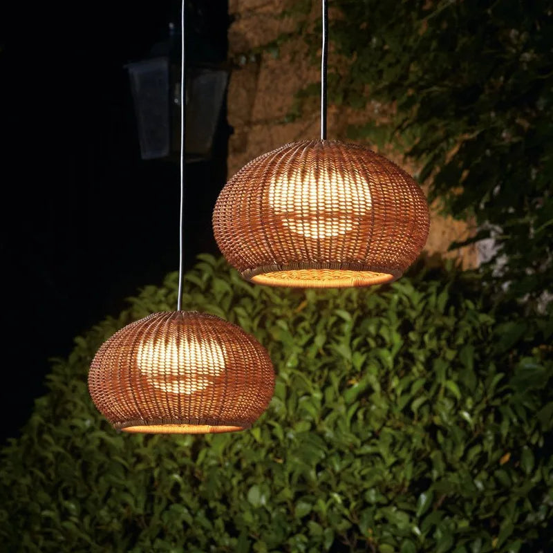Lampe suspendue en bambou pour l'extérieur et l'intérieur