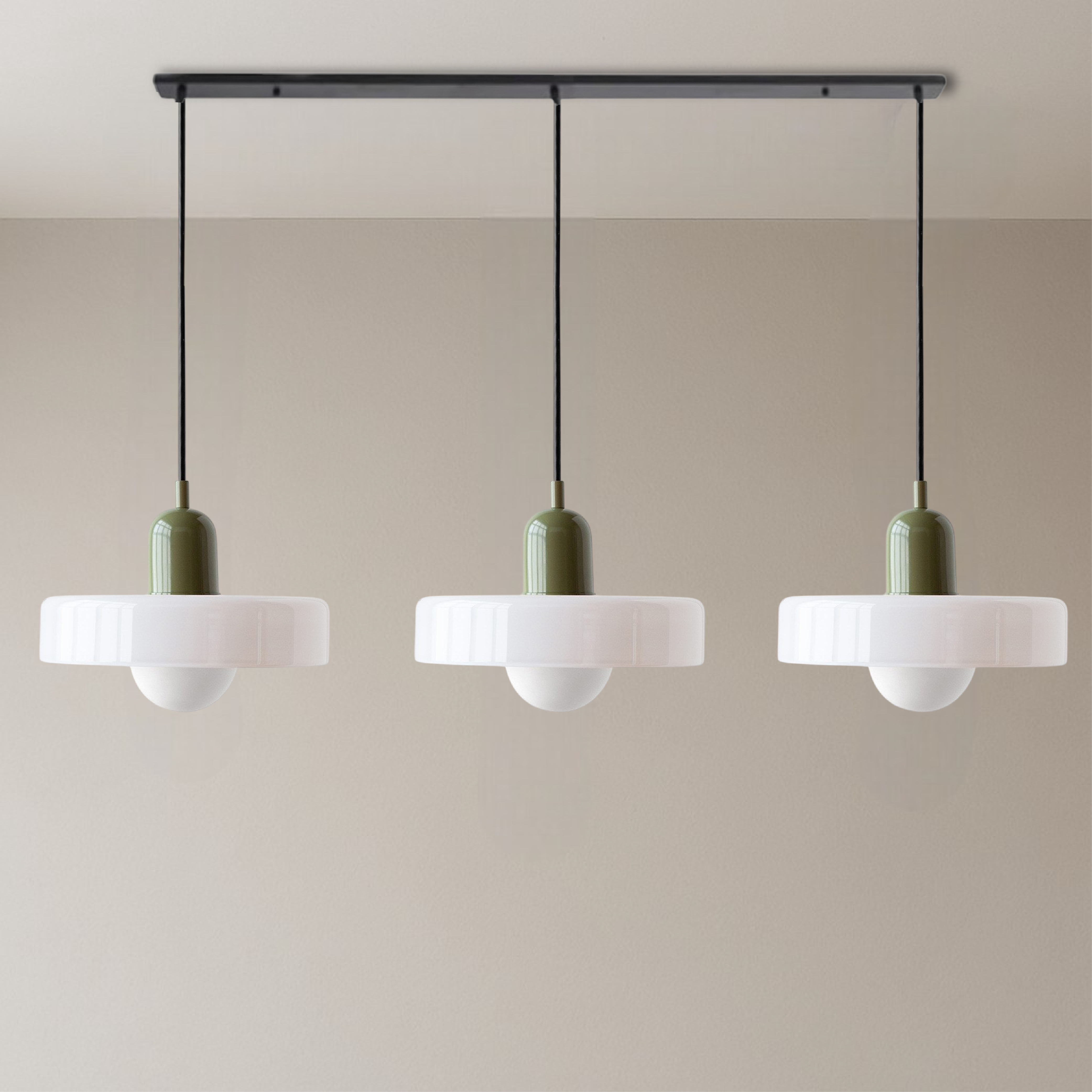 Suspension Bauhaus à 3 têtes en verre coloré