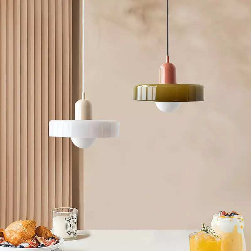 Lampe pendante Bauhaus en verre coloré