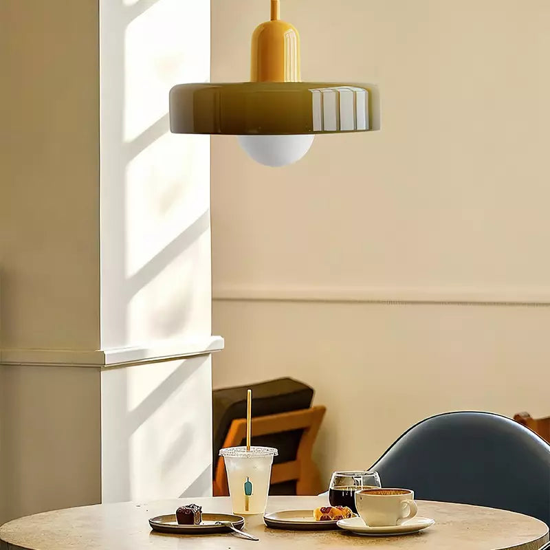 Lampe pendante Bauhaus en verre coloré