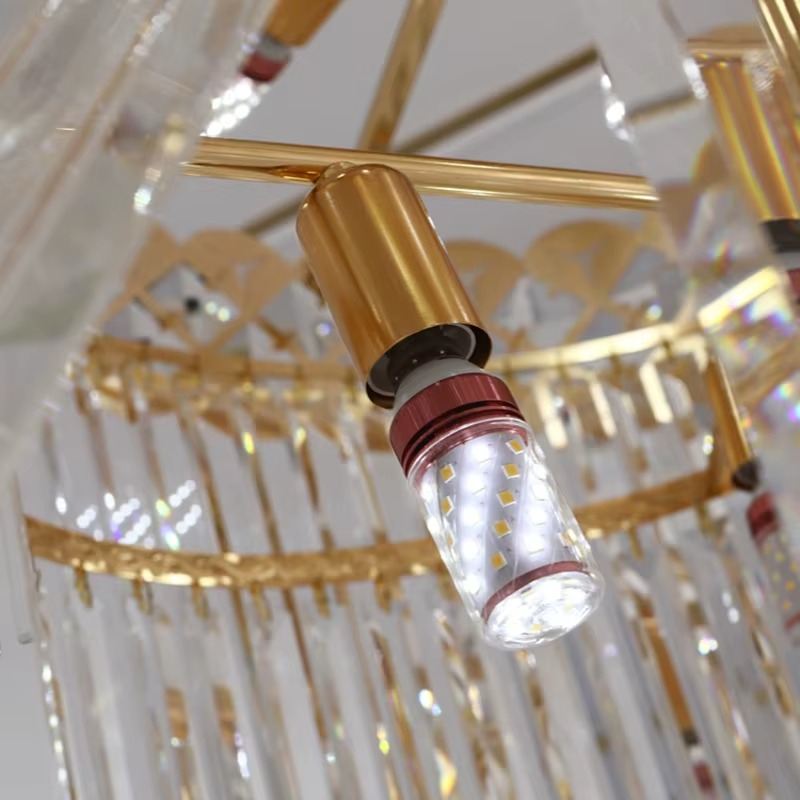 Lustre d'escalier moderne en cristal