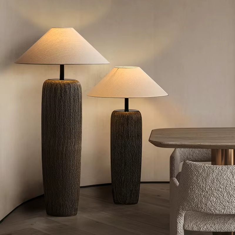 Lampadaire en céramique