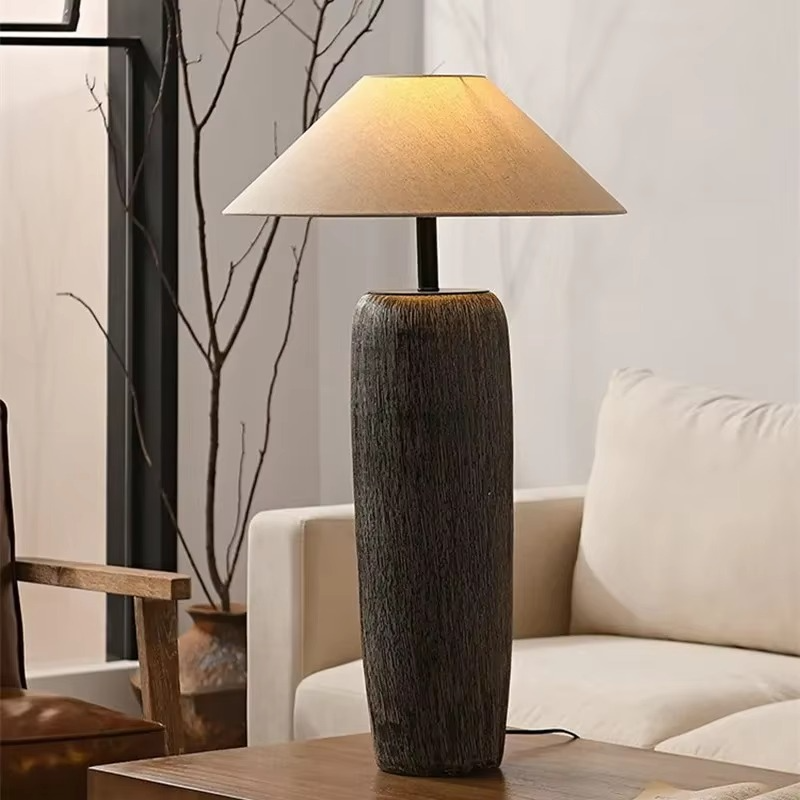 Lampadaire en céramique