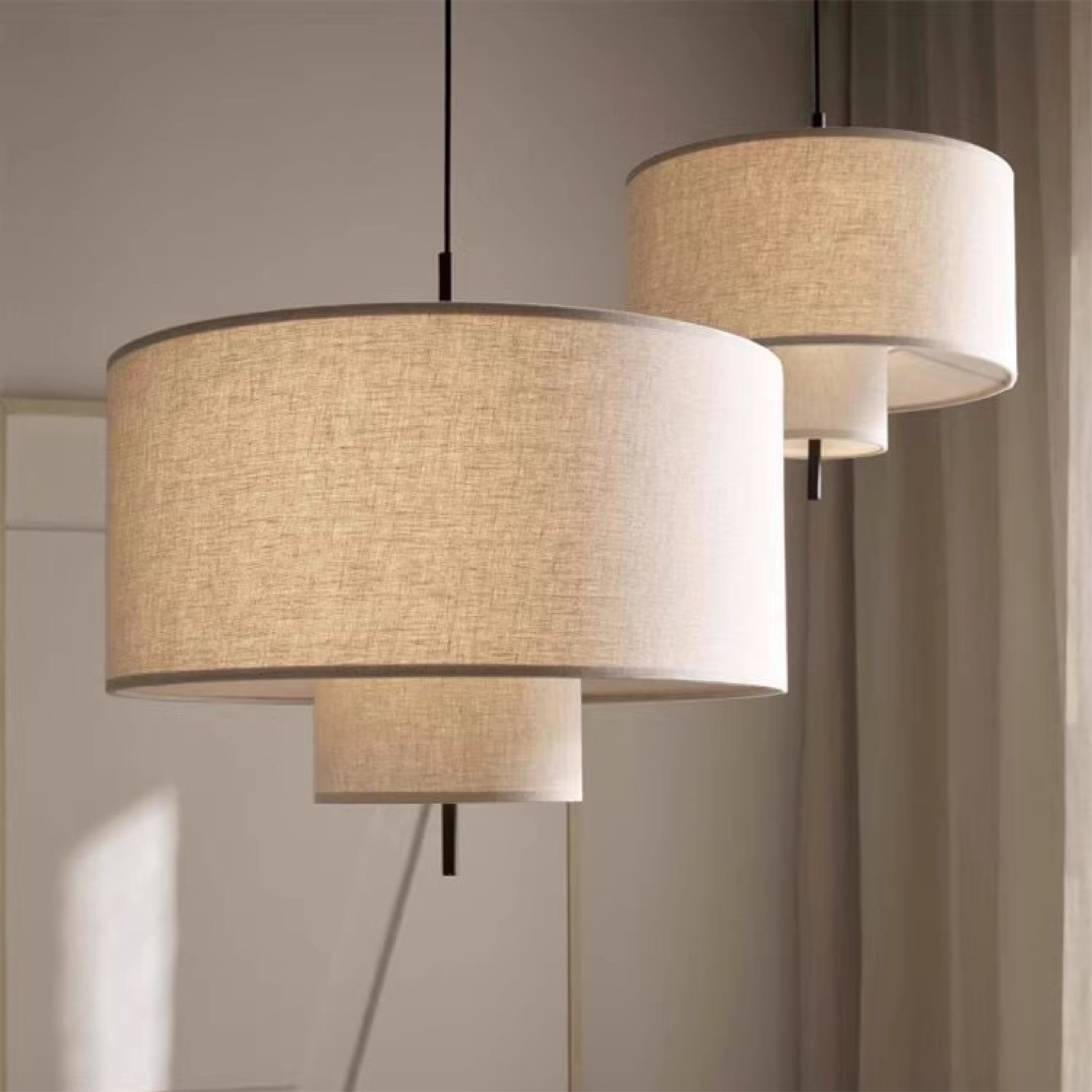 Lampe suspendue en soie Yurina