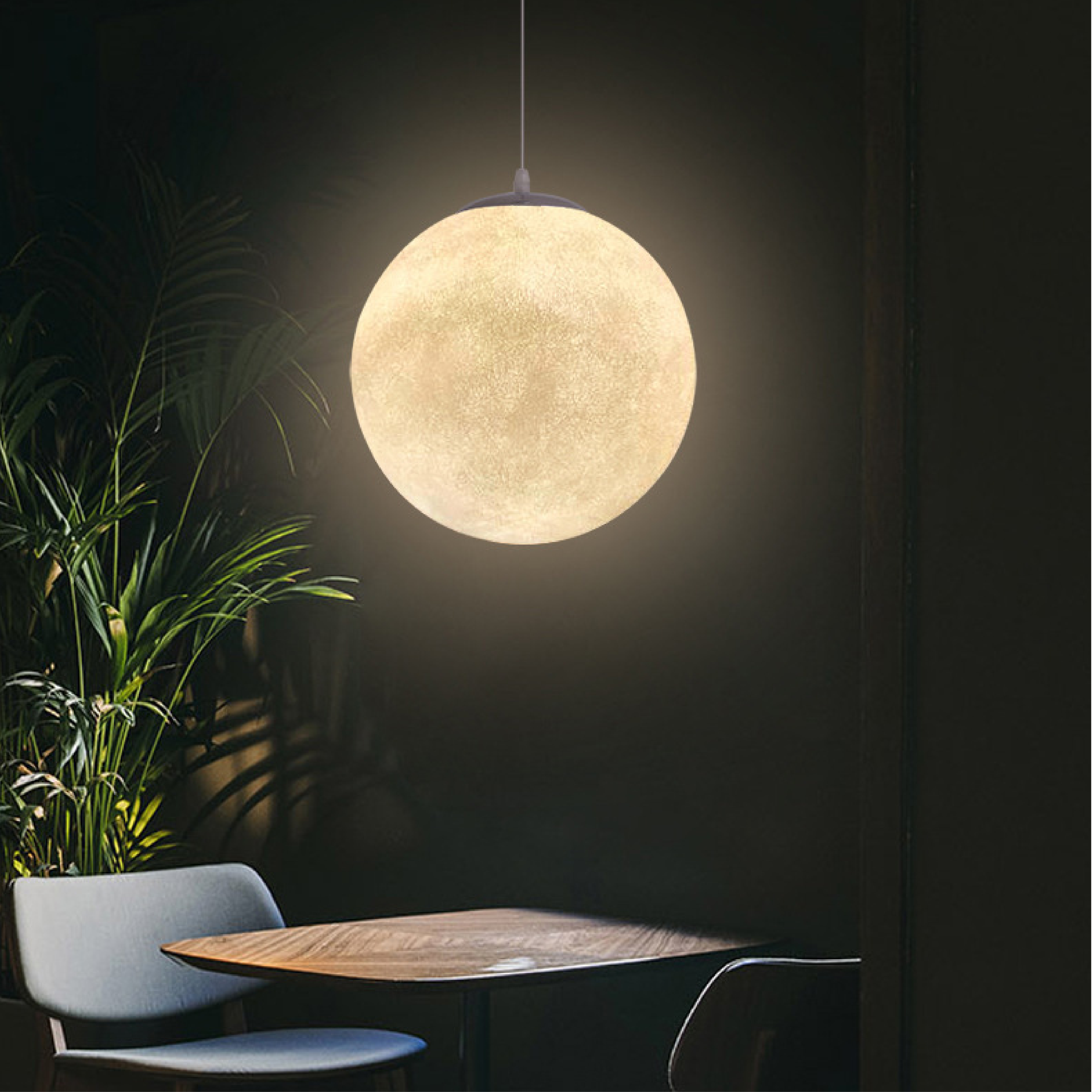Lampe pendante à motif de lune